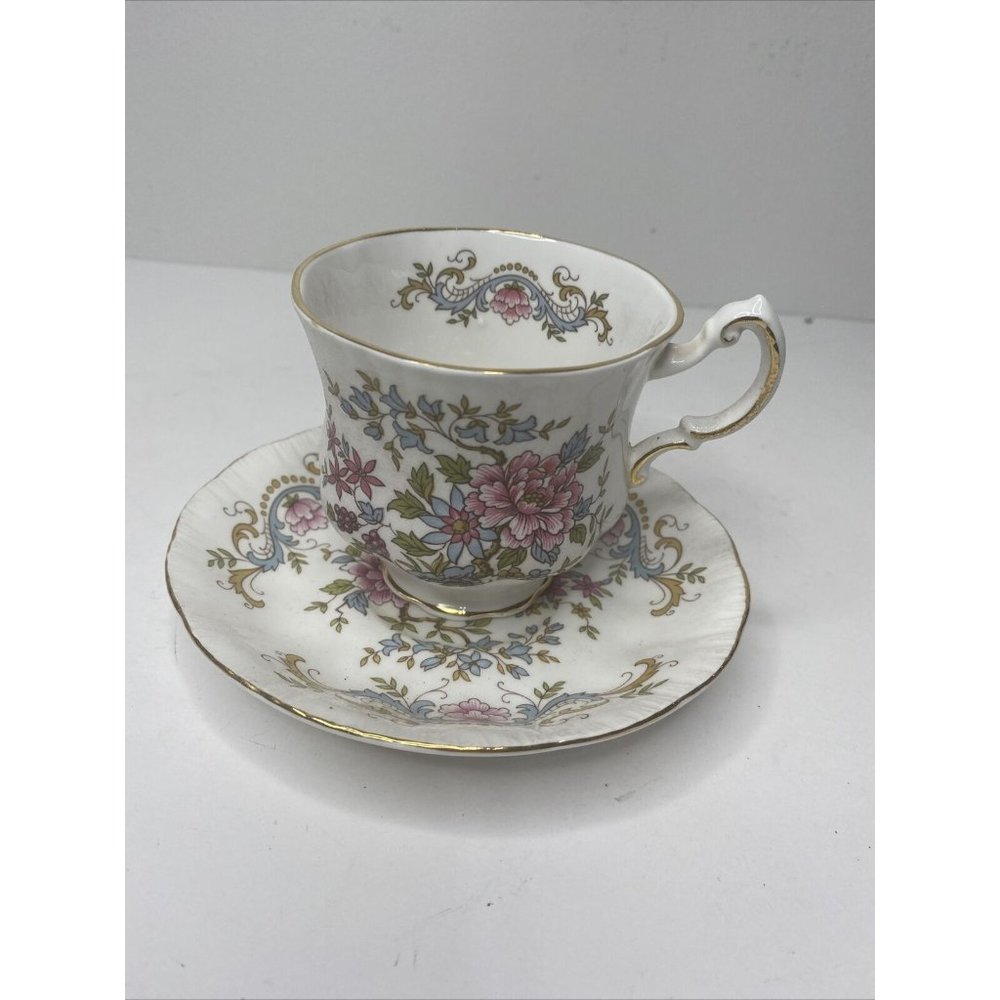 Royal Standard Mandarin Bone China England Tea Cup & Saucer Flowers Gold Pink